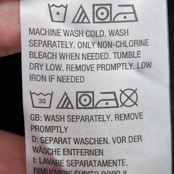 Susan Graver Black Liquid Knit Gold Chain Stretchy Classic Blouse Women's M - Picture 6 of 8